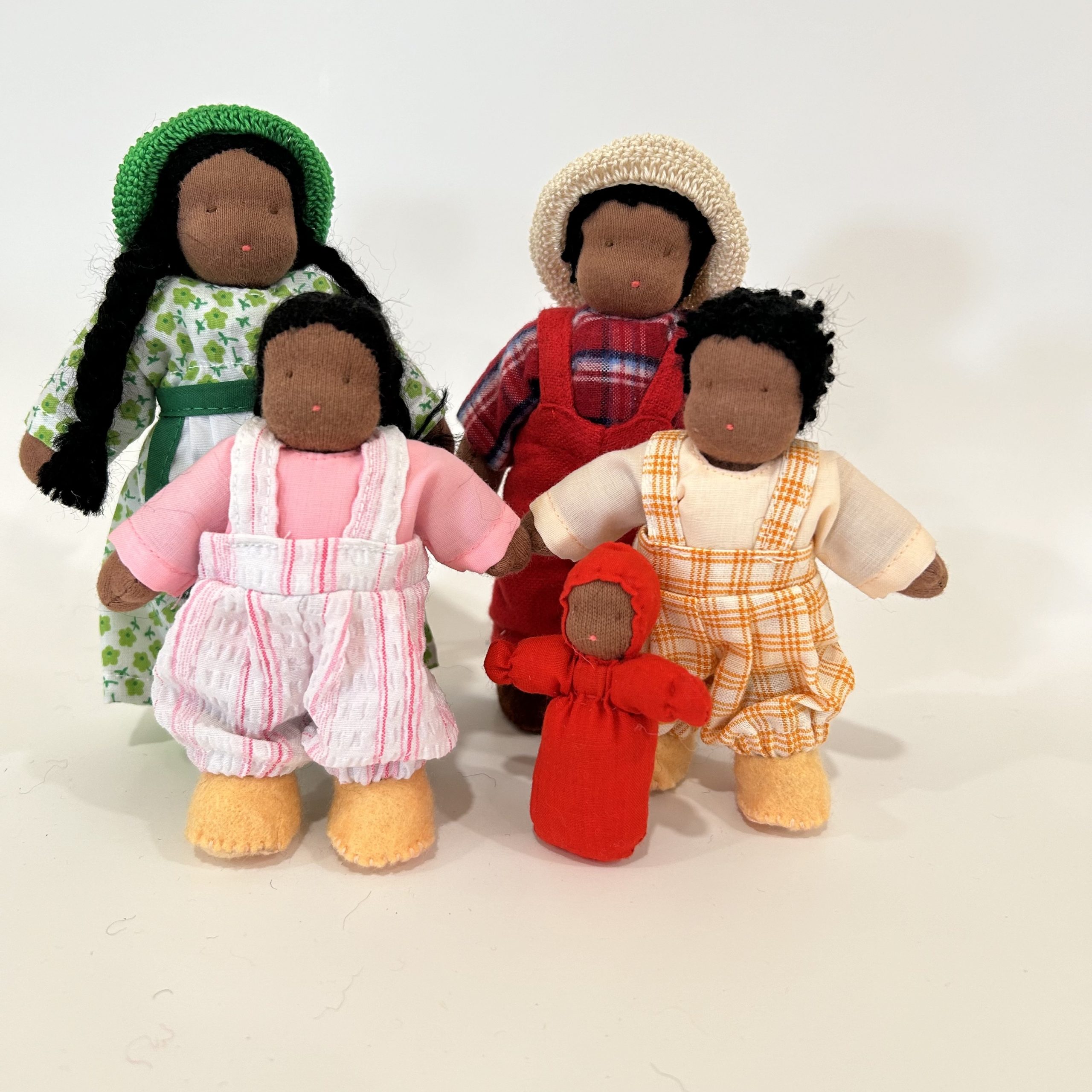 Doll House Family